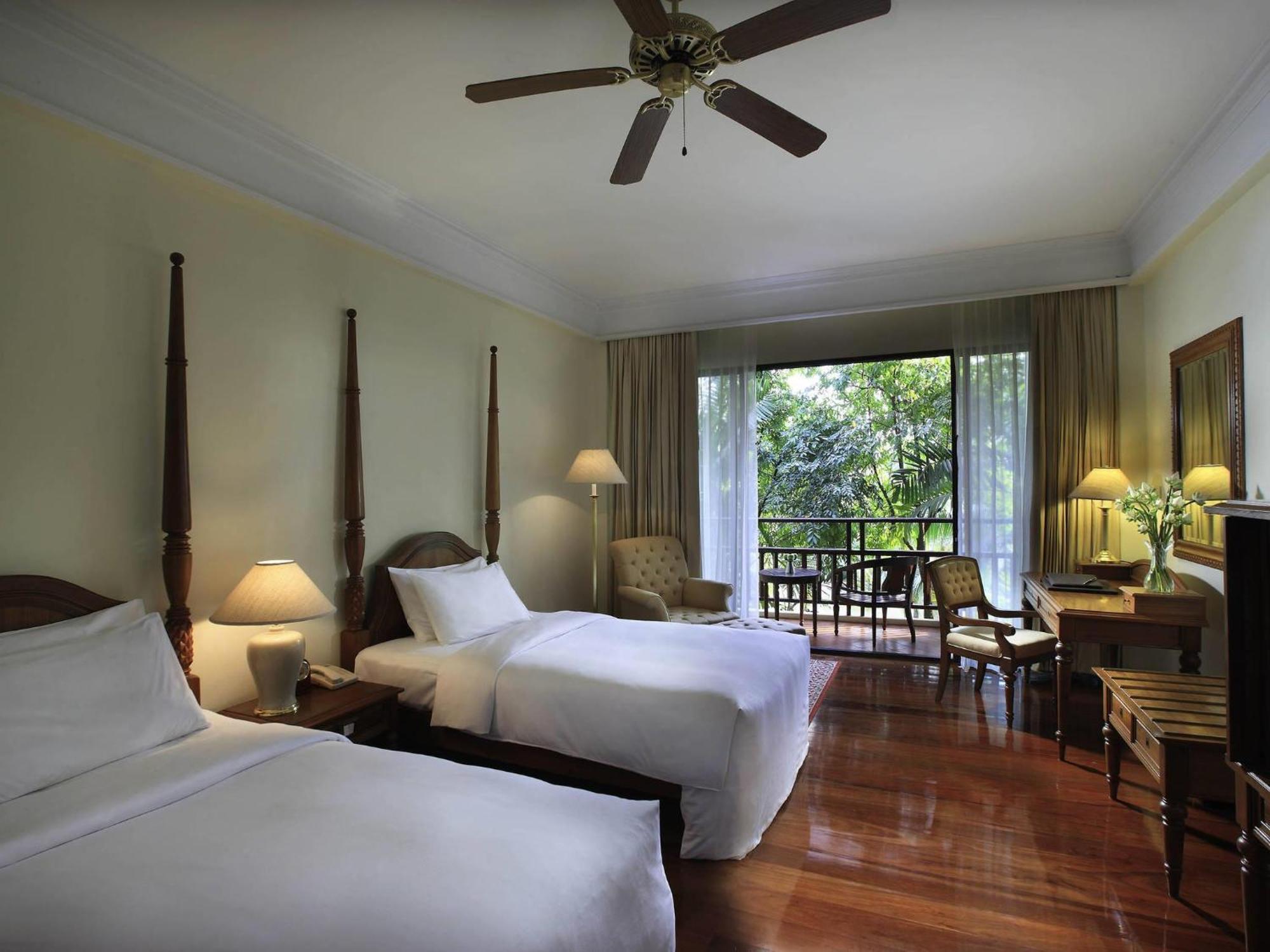 Luxury Room with Two Single Beds and Terrace,1729986699:JPEG
